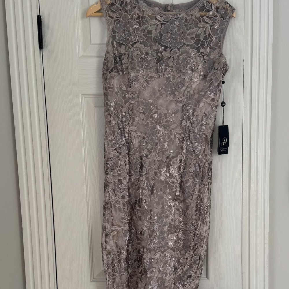 SALE - NWT Adrianna Papell Floral Sequin Embroidered Sheath Dress Size 4